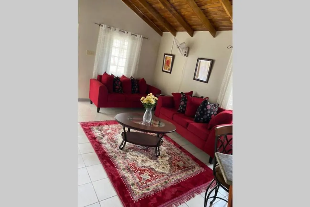 شقة Relax And Enjoy Tranquility @ Peace Palace, Mobay مونتيغو باي